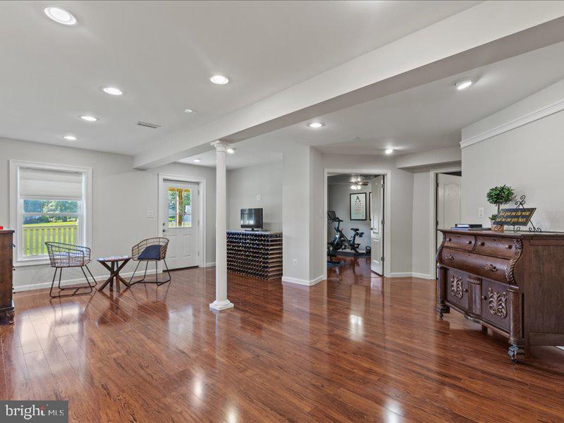 43036 HEDGEAPPLE COURT