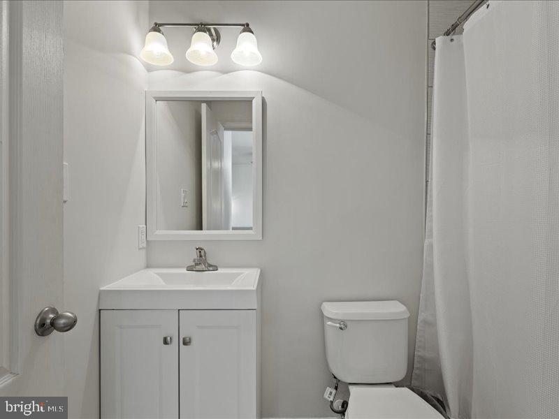 43036 HEDGEAPPLE COURT