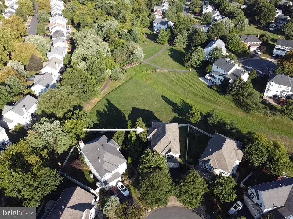 43036 HEDGEAPPLE COURT