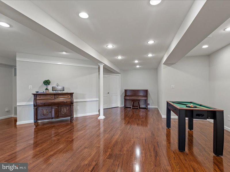 43036 HEDGEAPPLE COURT