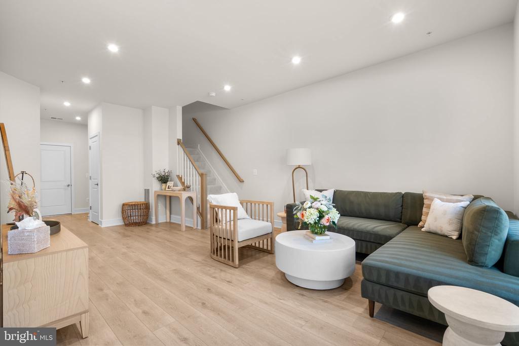 21758 DOLLIS HILL TERRACE