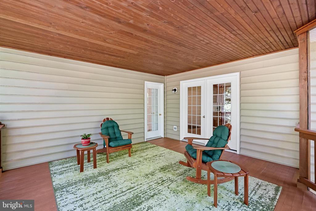 409 BOLINGBROOK COURT