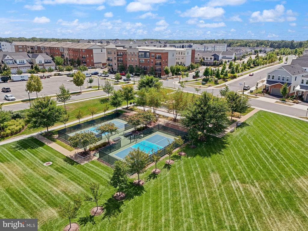 23631 HAVELOCK WALK TERRACE 318