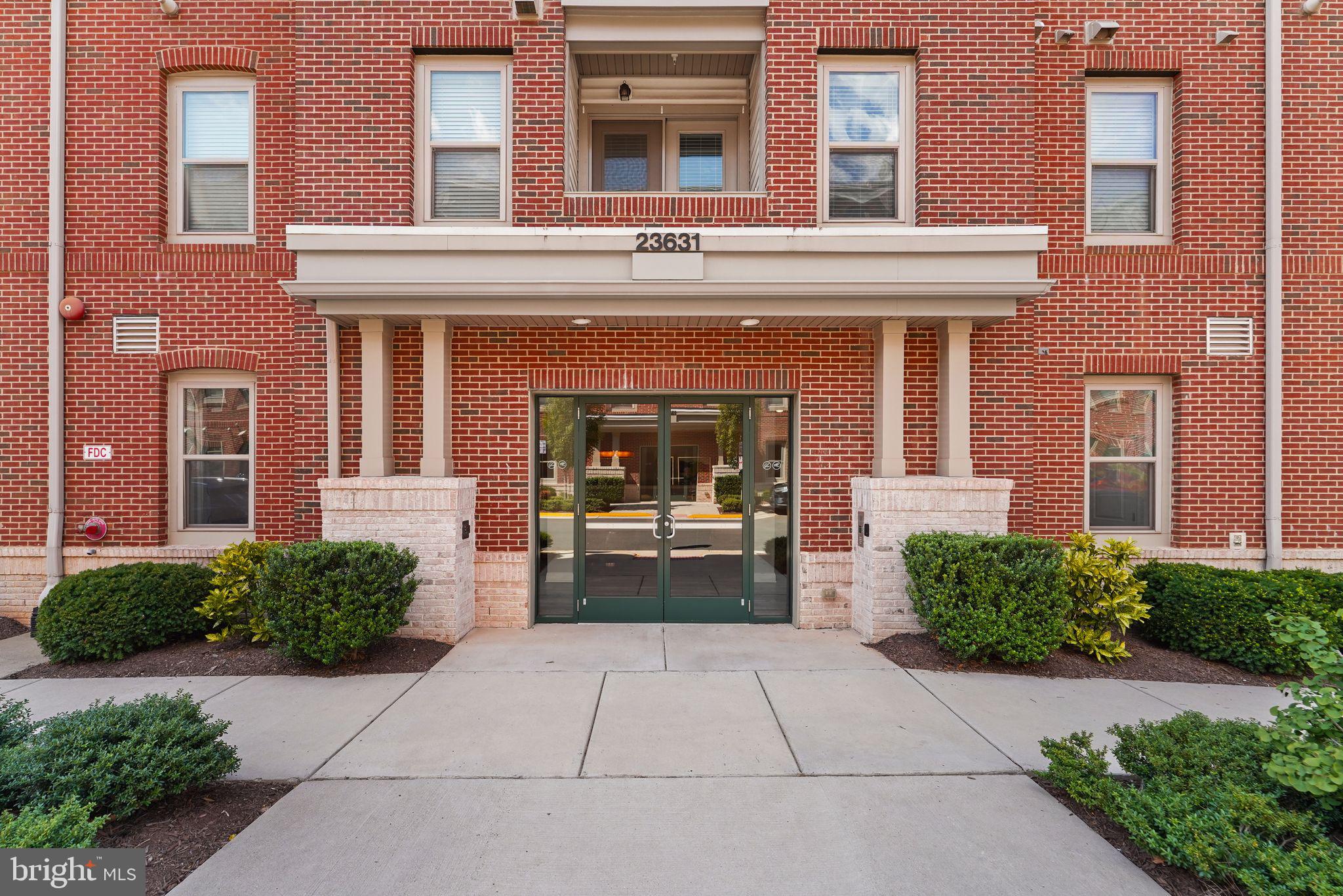 23631 HAVELOCK WALK TERRACE 318