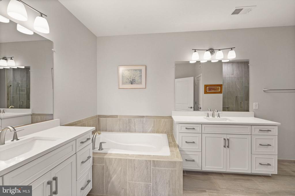 23631 HAVELOCK WALK TERRACE 318