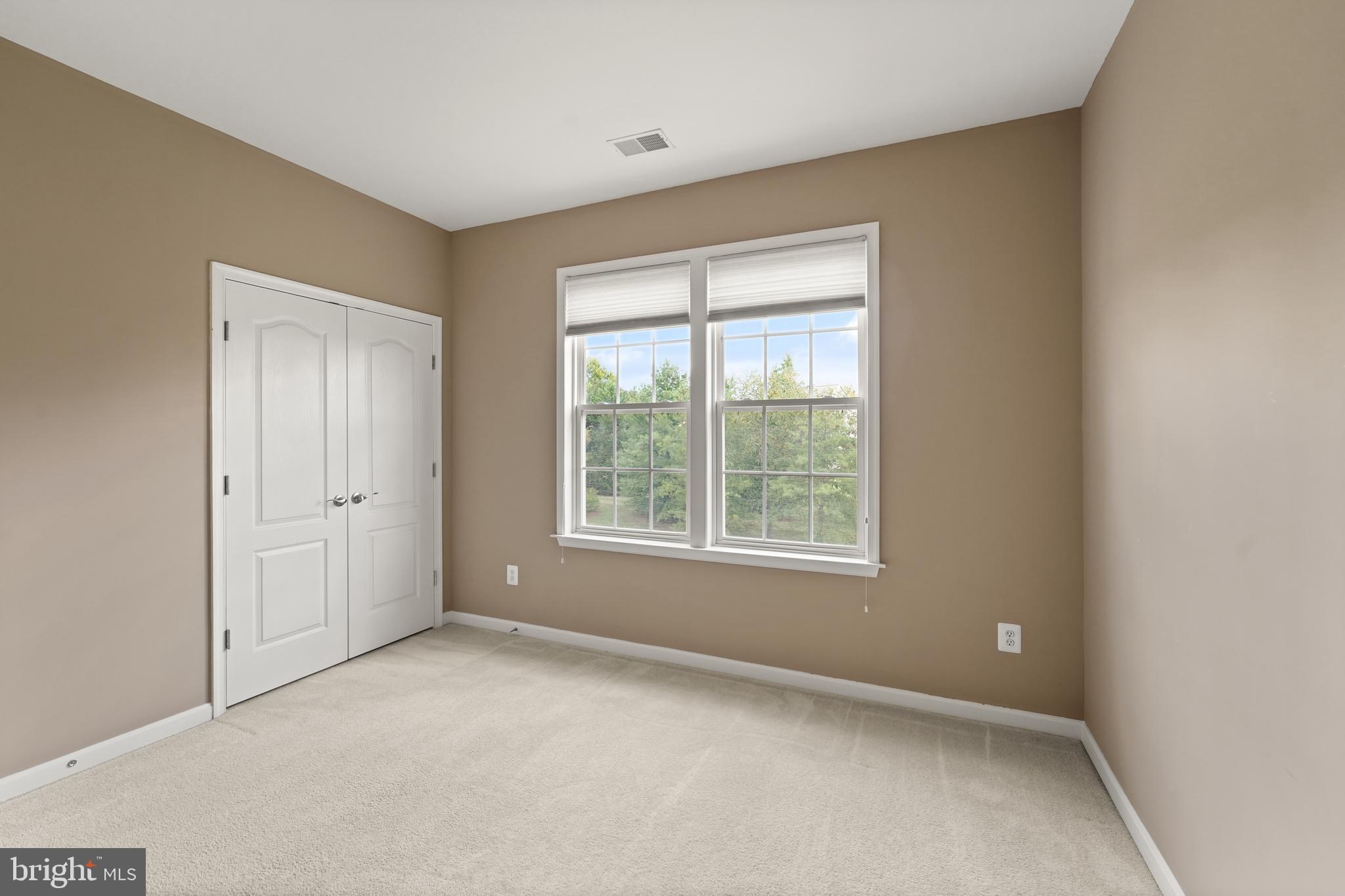 19296 CREEK FIELD CIRCLE