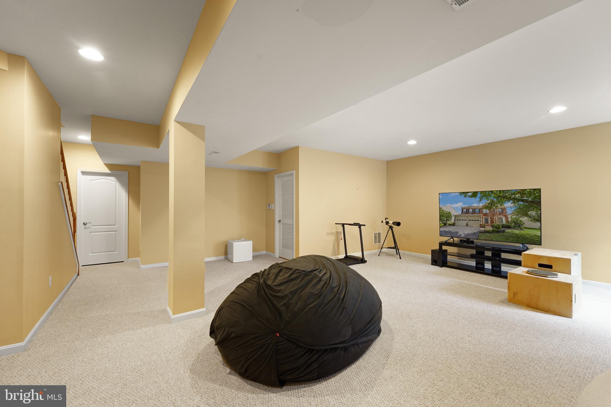 19296 CREEK FIELD CIRCLE