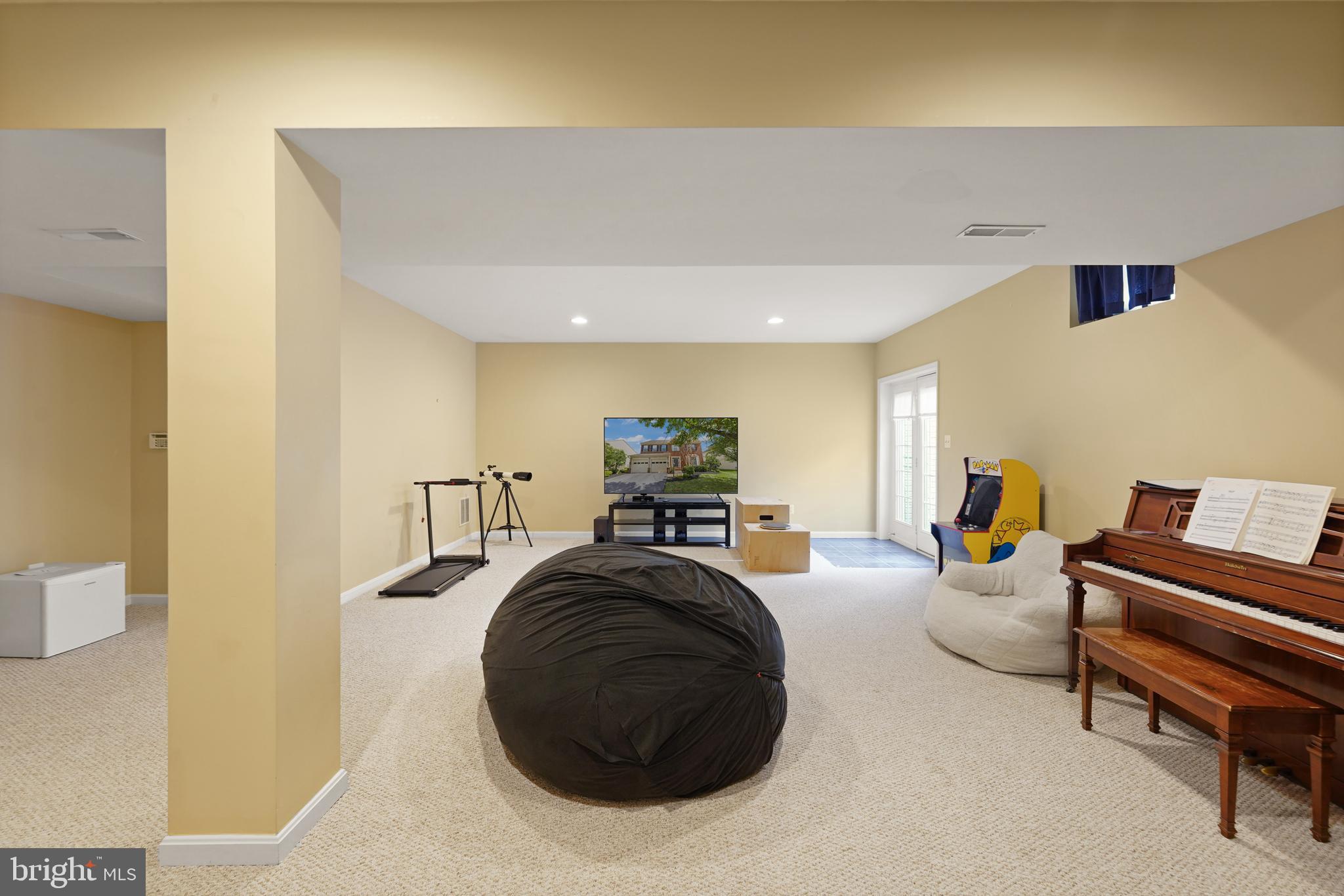 19296 CREEK FIELD CIRCLE