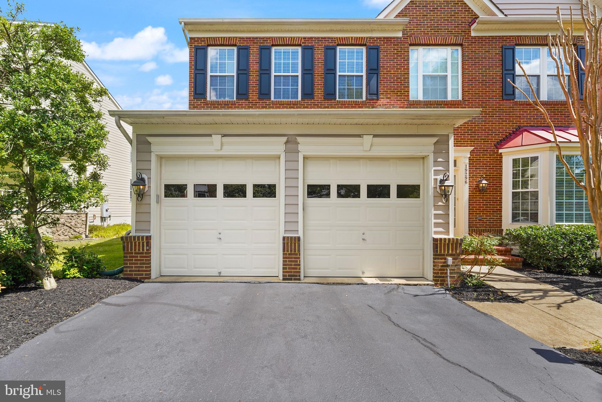 19296 CREEK FIELD CIRCLE