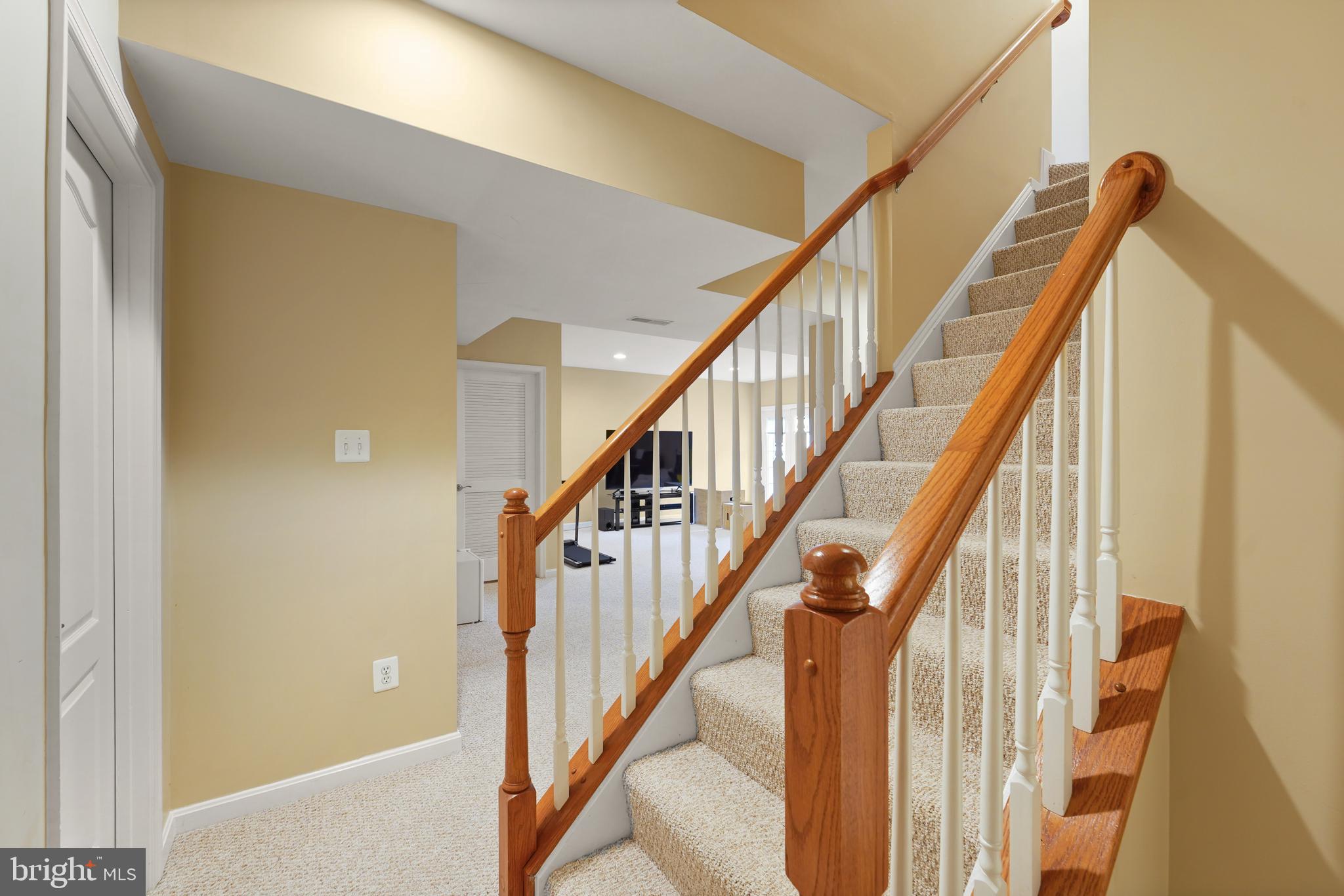 19296 CREEK FIELD CIRCLE