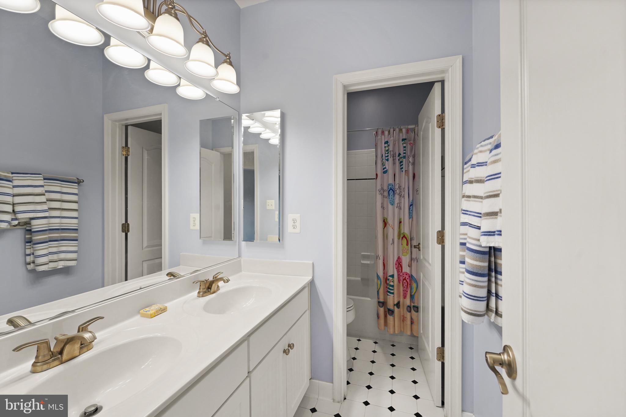 19296 CREEK FIELD CIRCLE