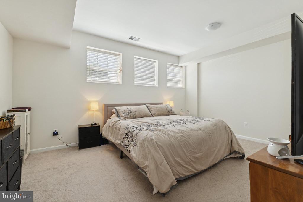 21088 JOSEPH TERRACE