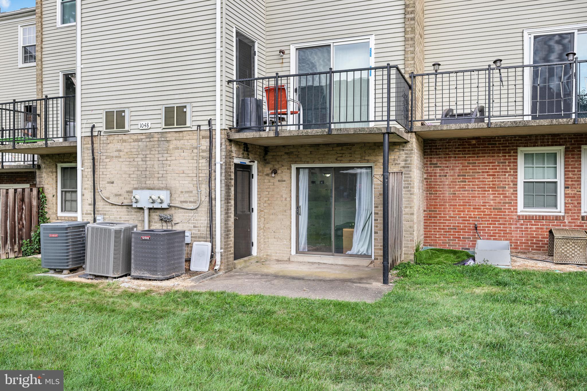 1048 MARGATE COURT A