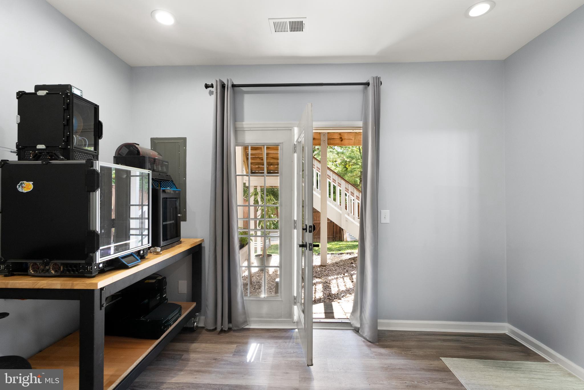 43802 LEES MILL SQUARE
