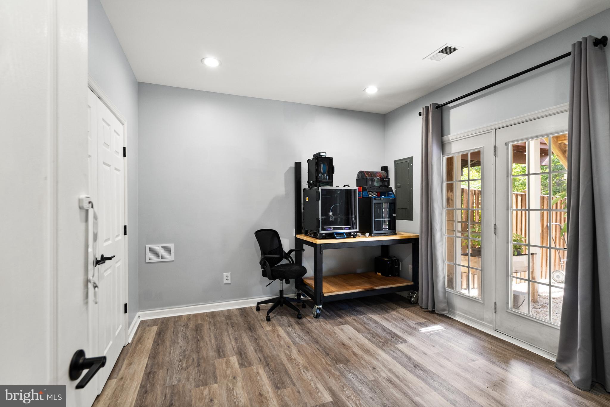 43802 LEES MILL SQUARE