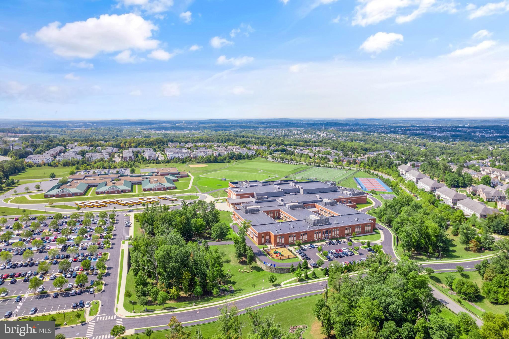 43802 LEES MILL SQUARE