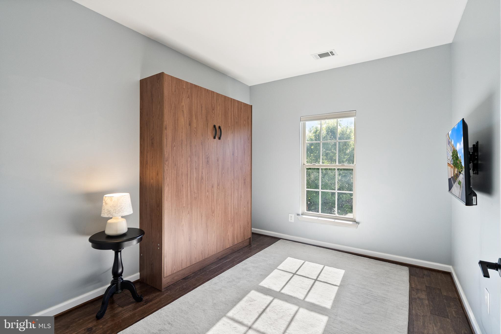 43802 LEES MILL SQUARE