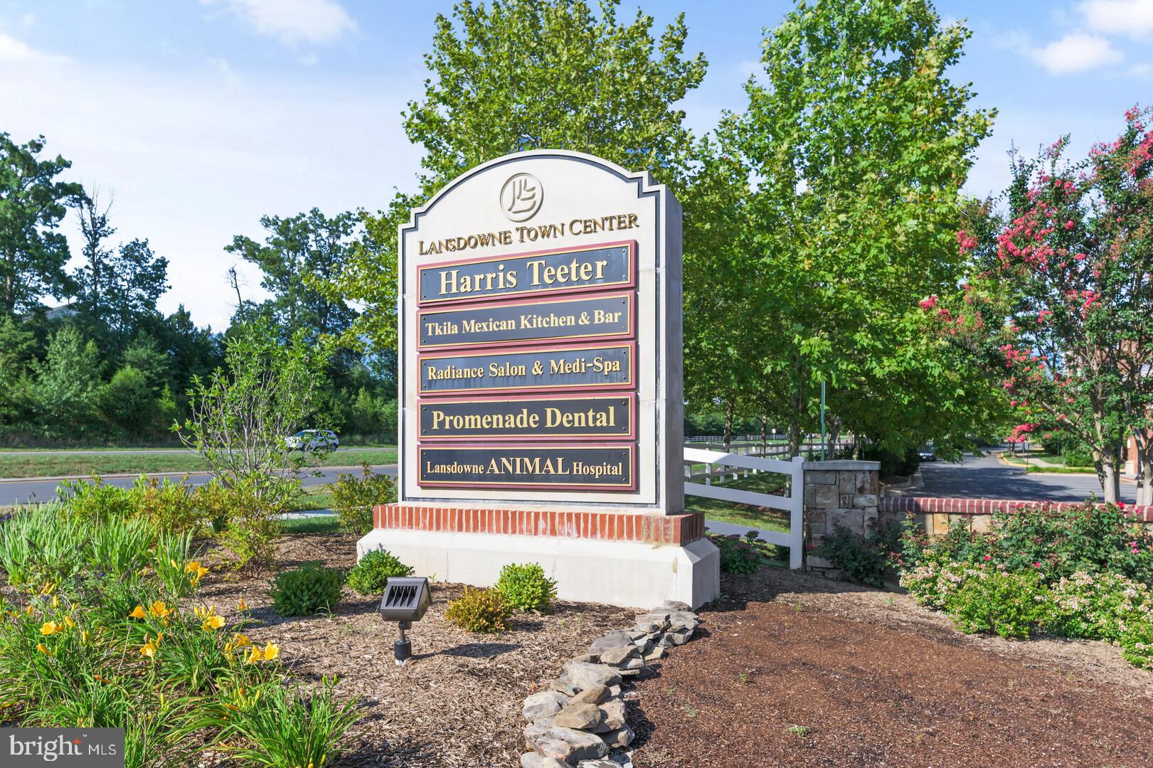 43802 LEES MILL SQUARE
