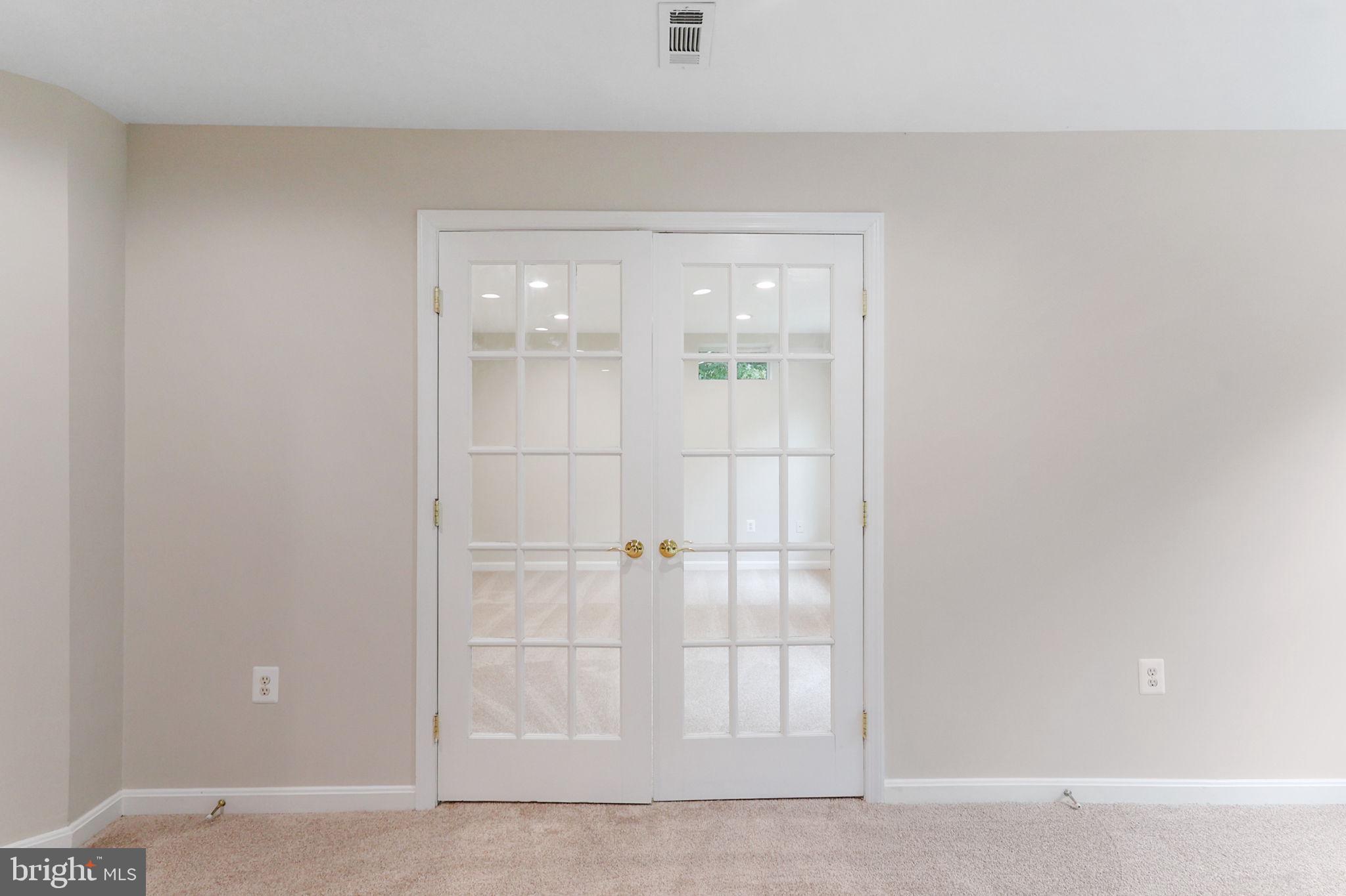 18415 RIM ROCK CIRCLE