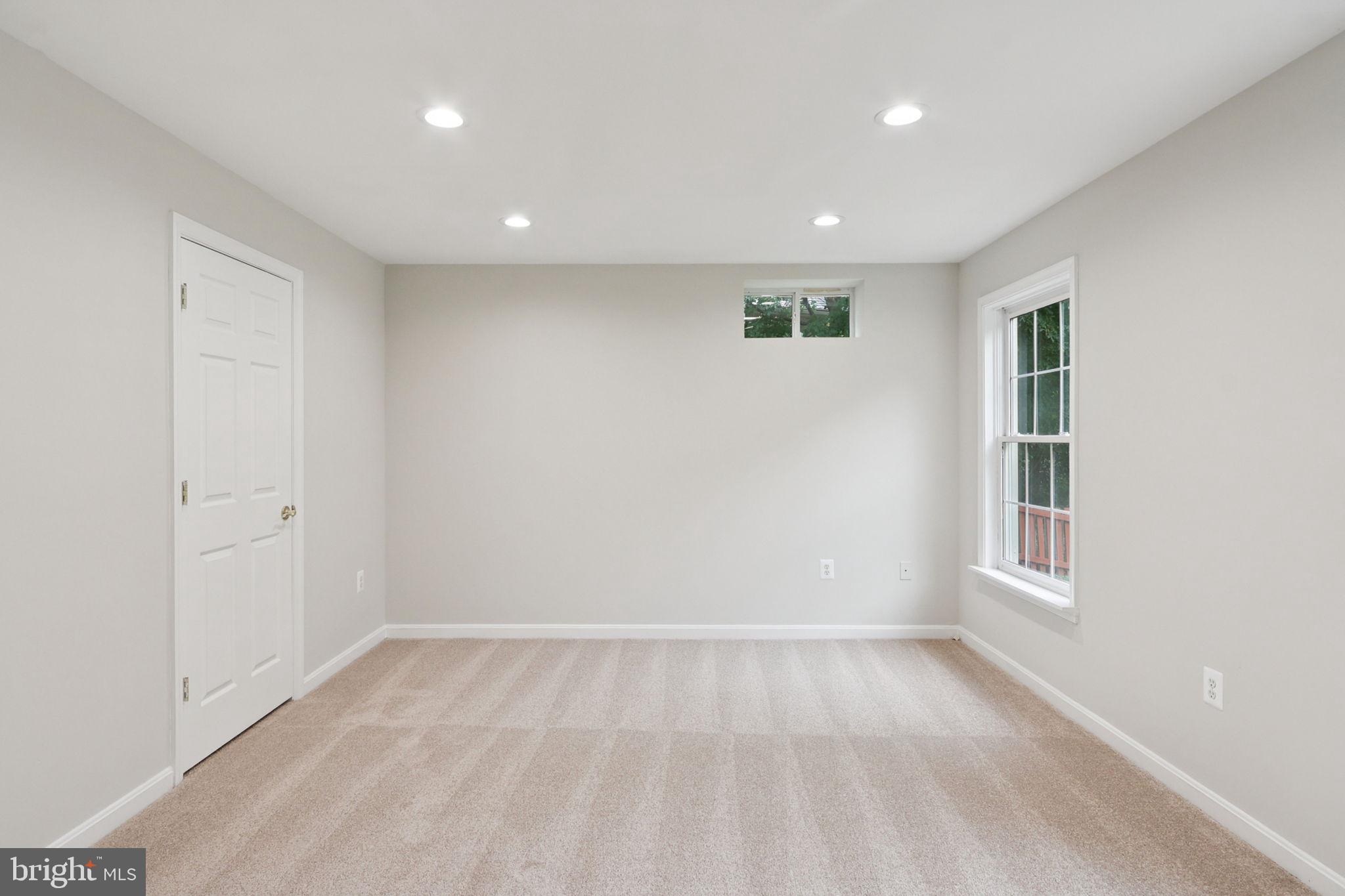 18415 RIM ROCK CIRCLE