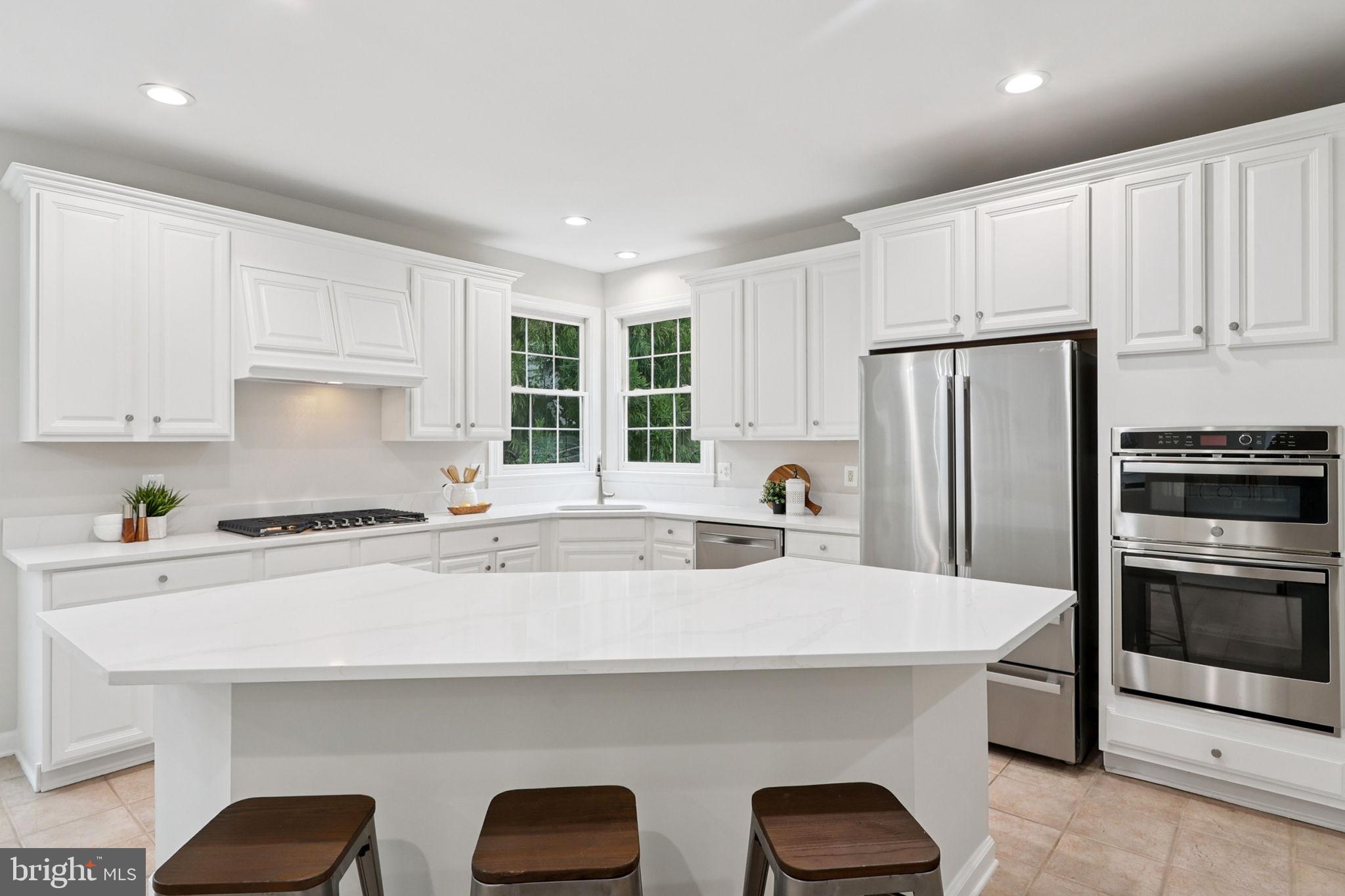 18415 RIM ROCK CIRCLE