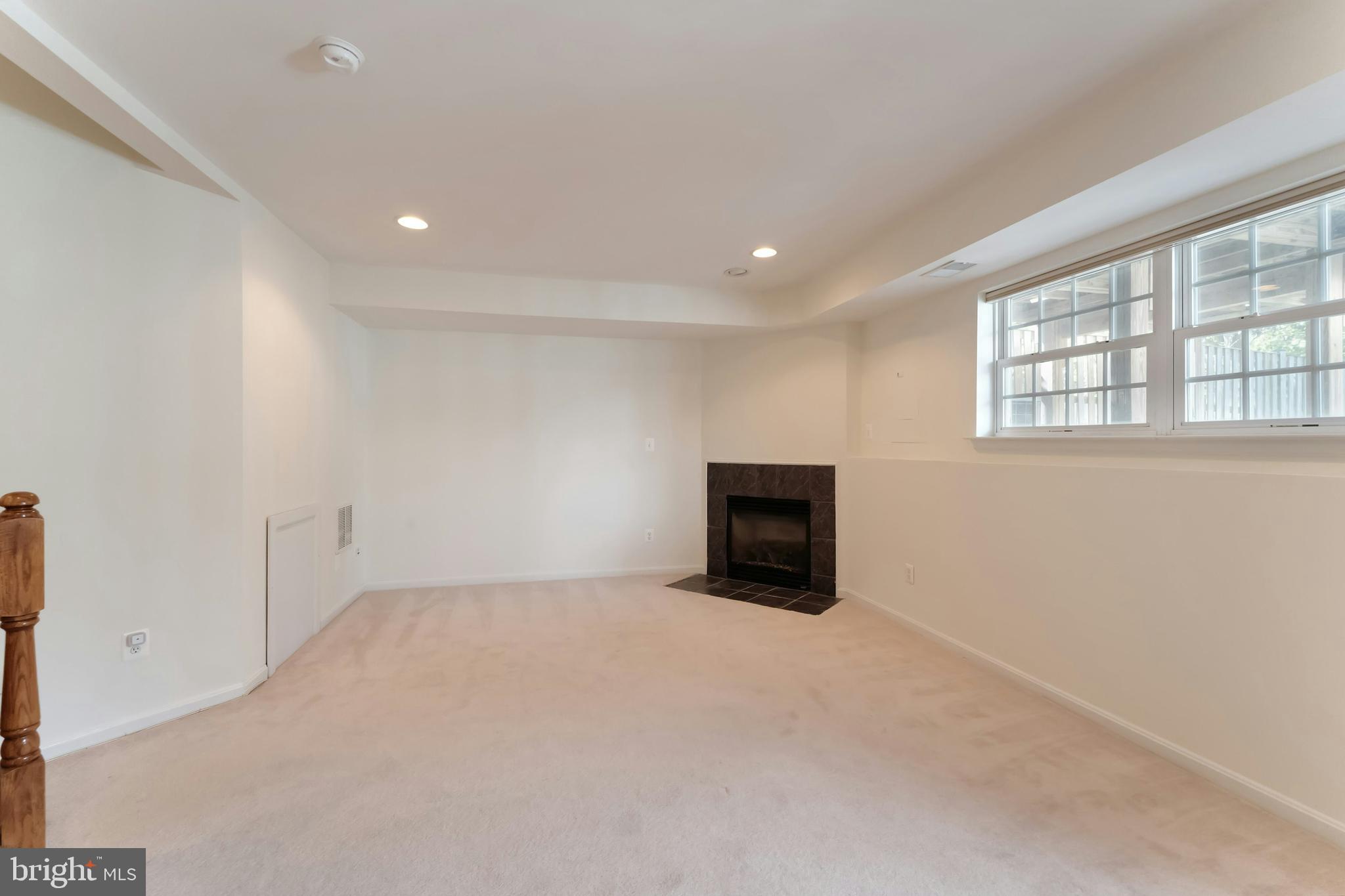 24661 CLOCK TOWER SQUARE