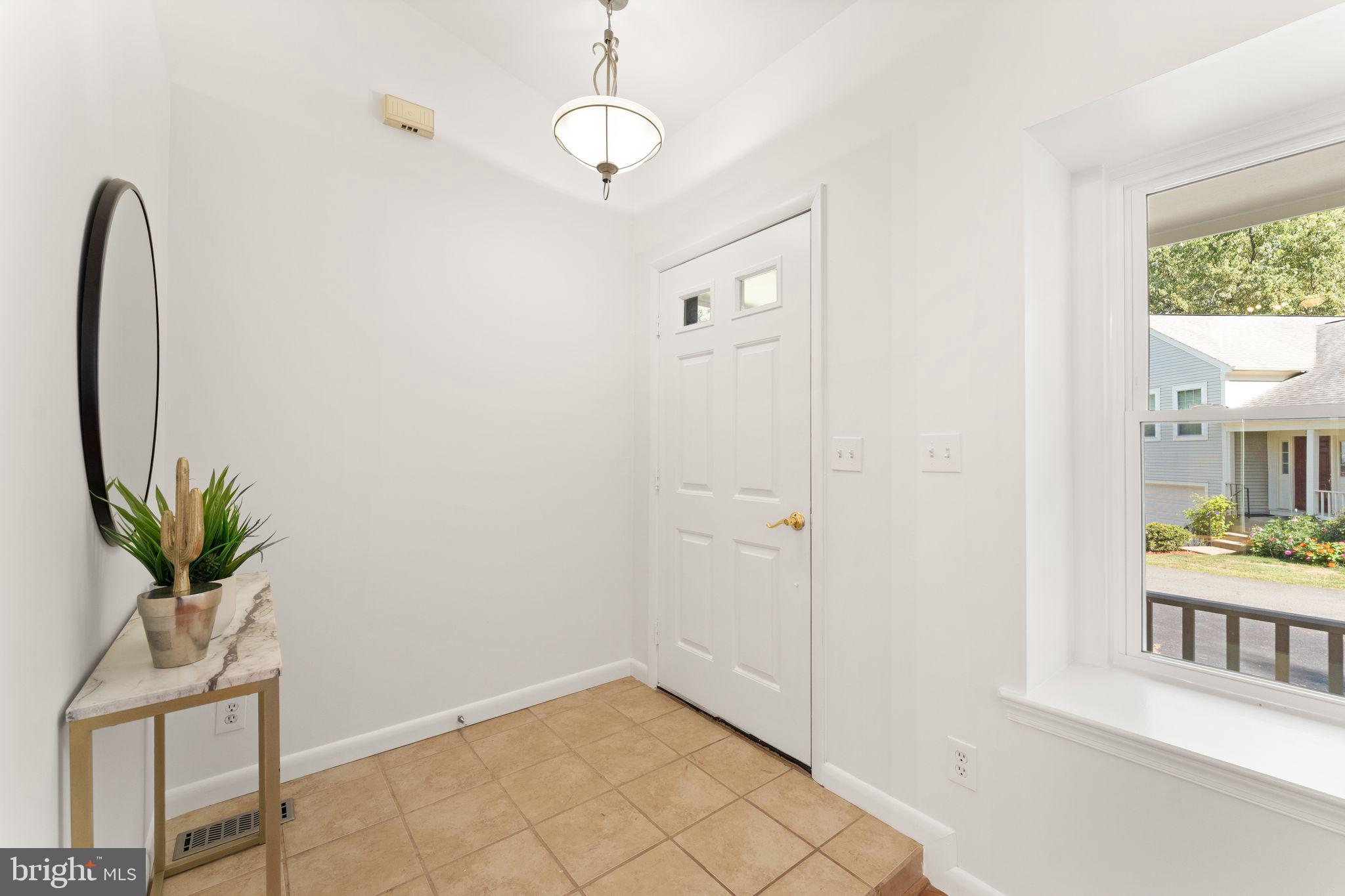 16 WORTHINGTON COURT