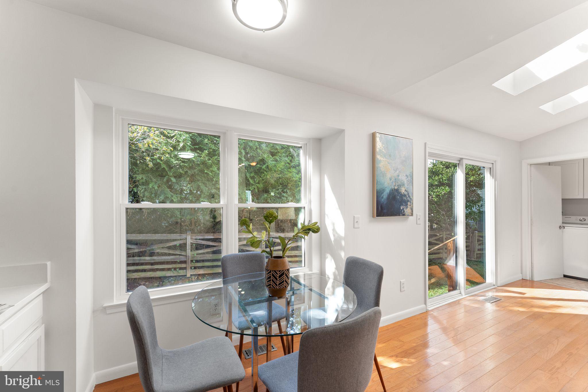 16 WORTHINGTON COURT