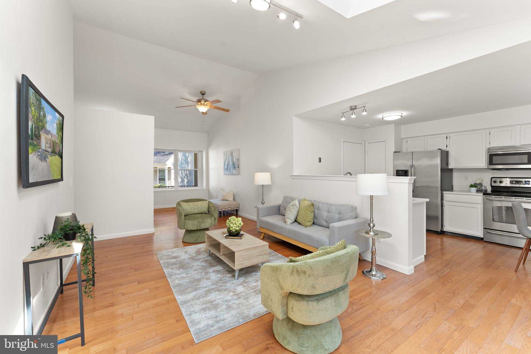 16 WORTHINGTON COURT