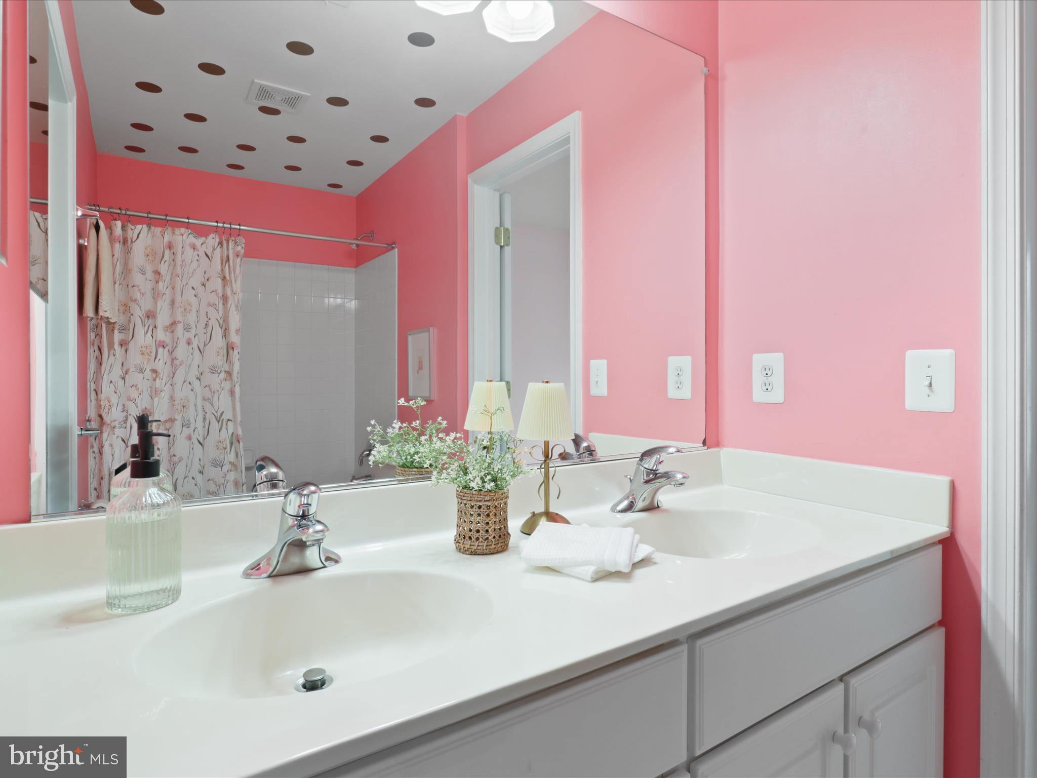 43769 CHURCHILL GLEN DRIVE