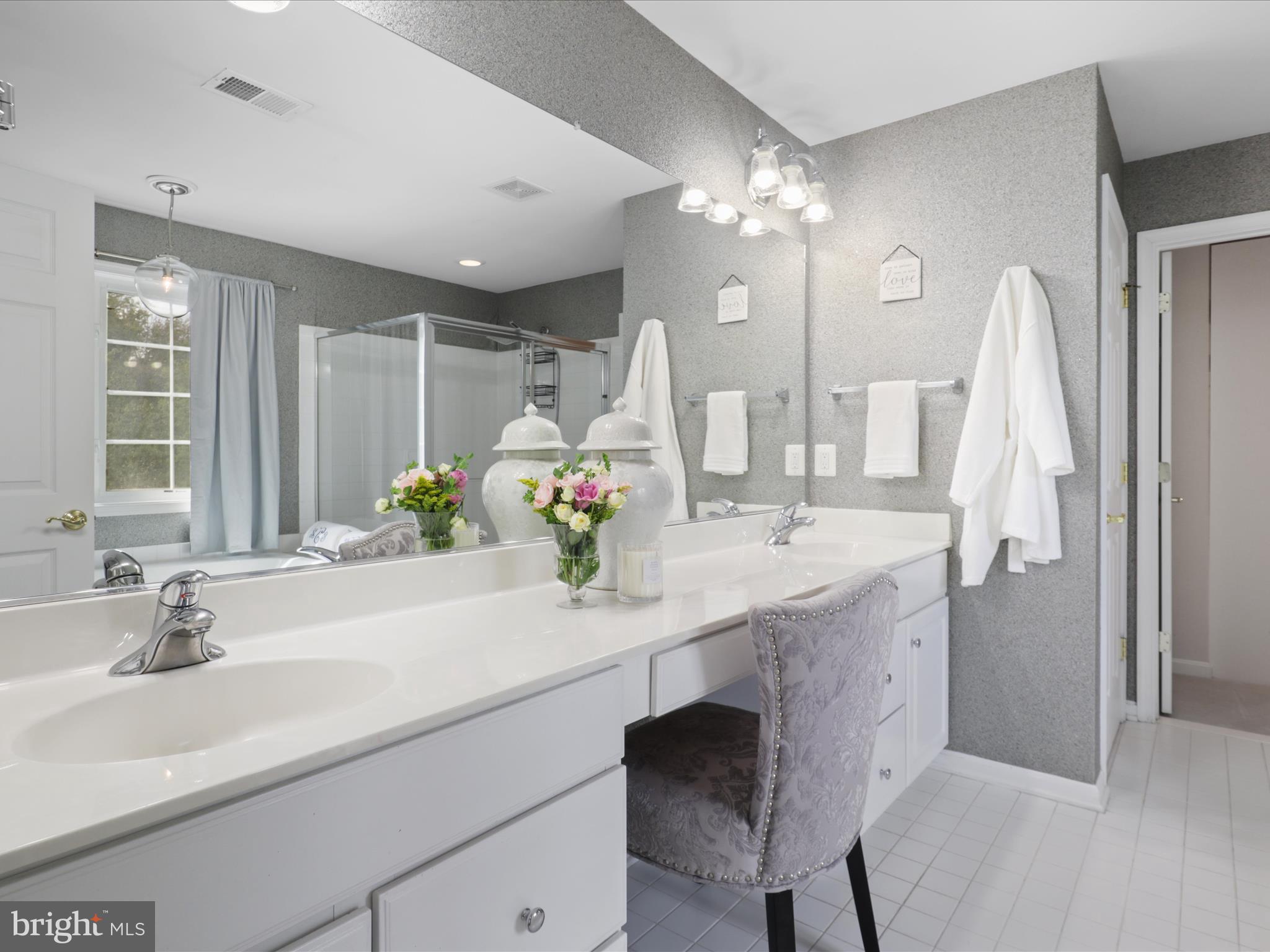 43769 CHURCHILL GLEN DRIVE