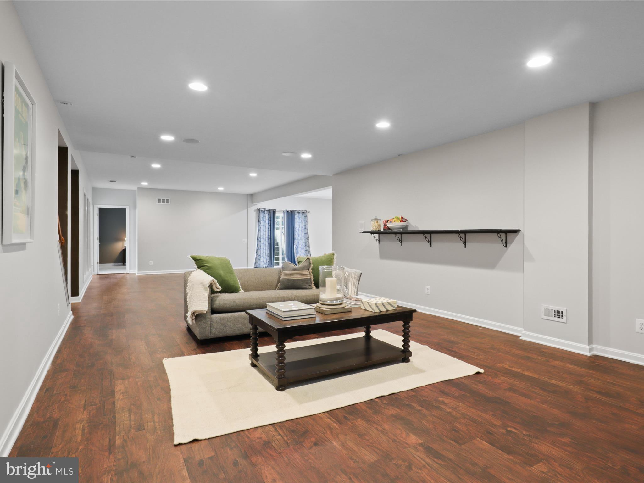 43769 CHURCHILL GLEN DRIVE