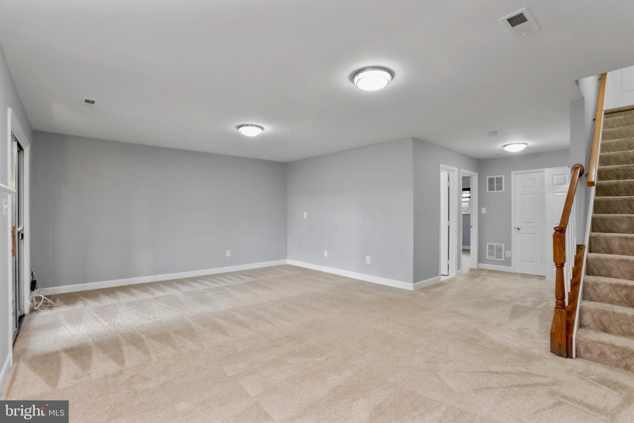 20903 IVYMOUNT TERRACE