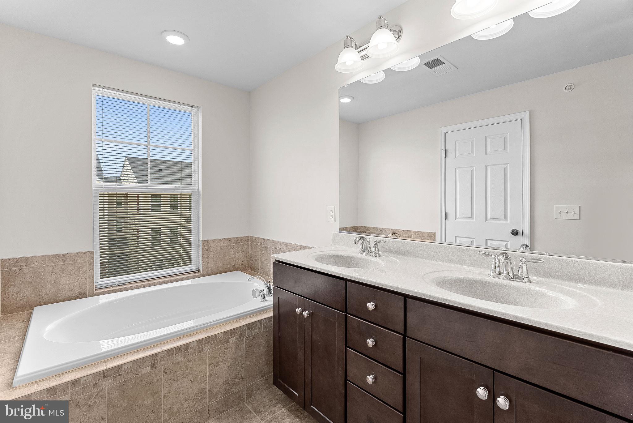 25222 BRIARGATE TERRACE