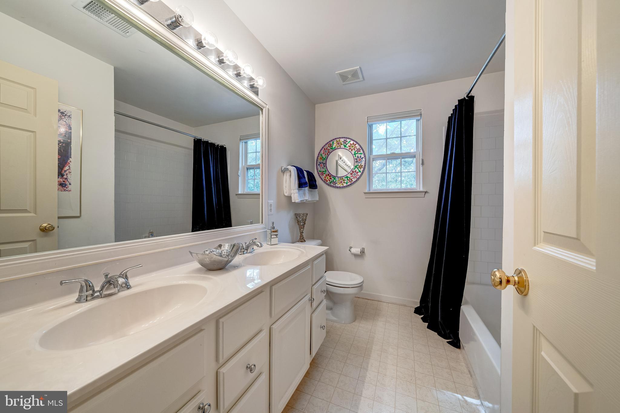 21376 CLAPPERTOWN DRIVE