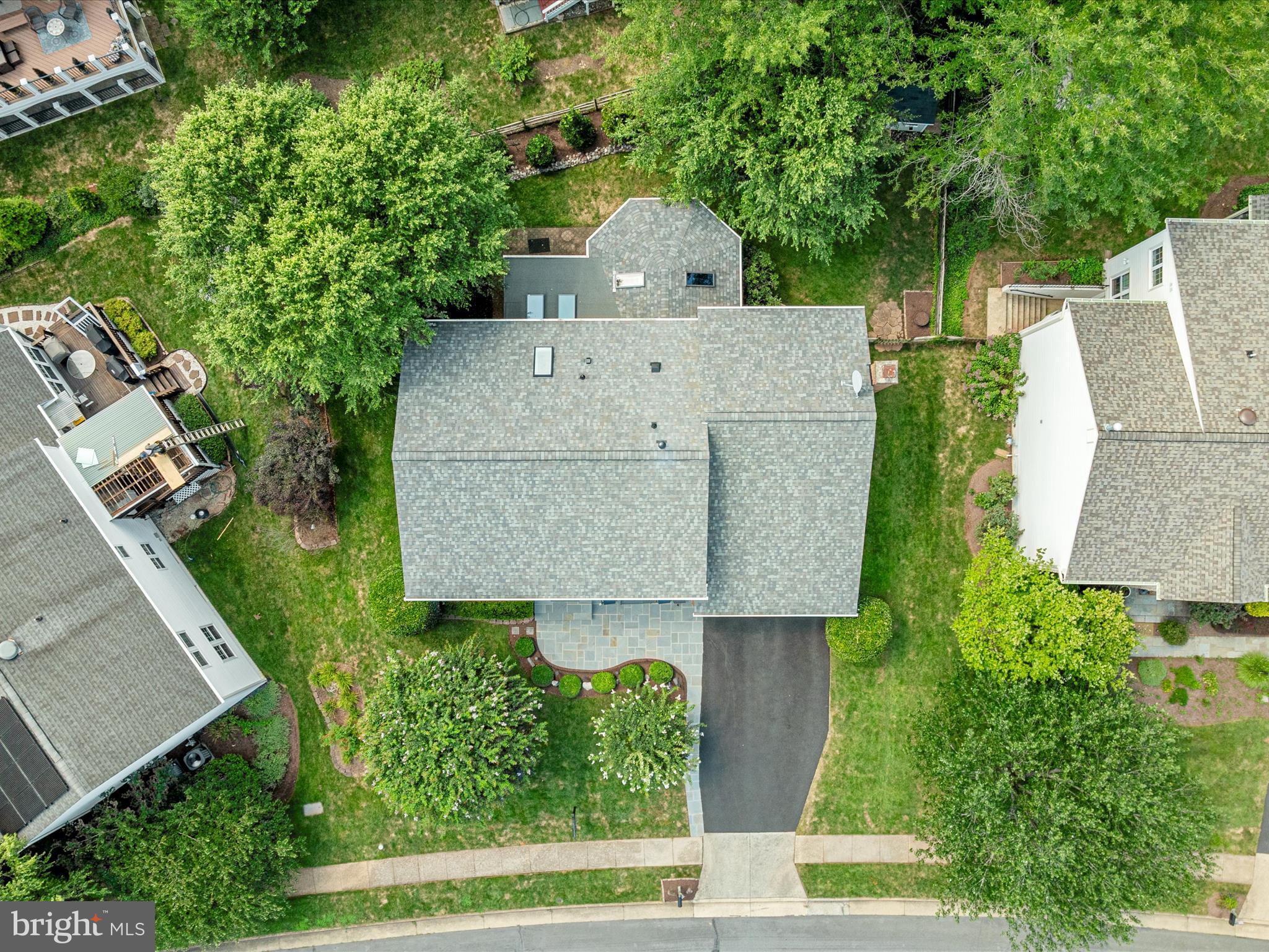 20607 WOODMERE COURT