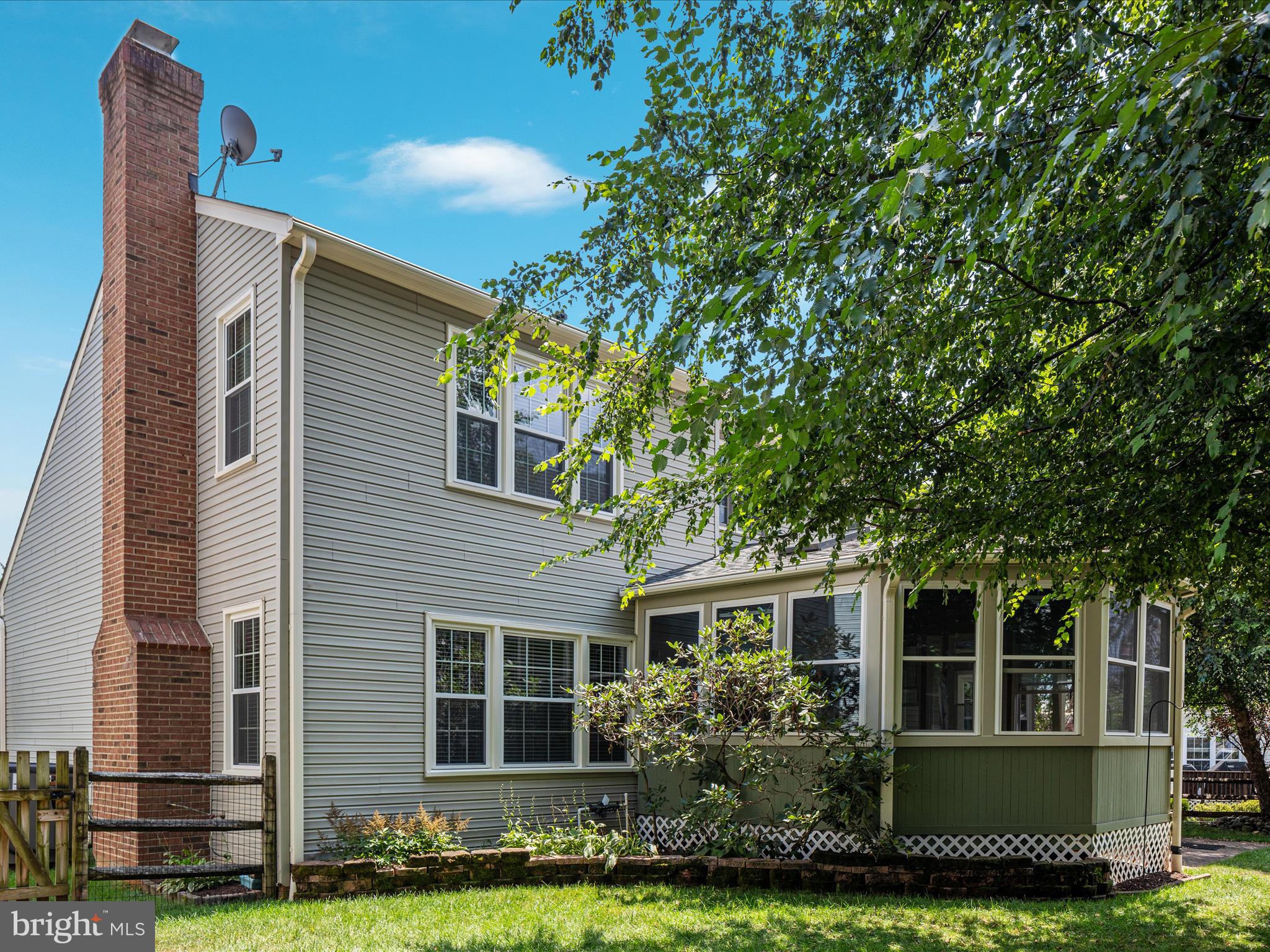 20607 WOODMERE COURT