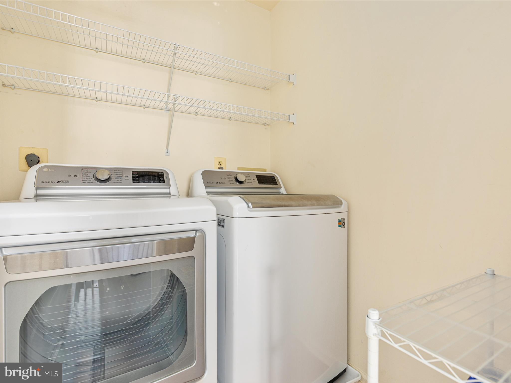 20607 WOODMERE COURT