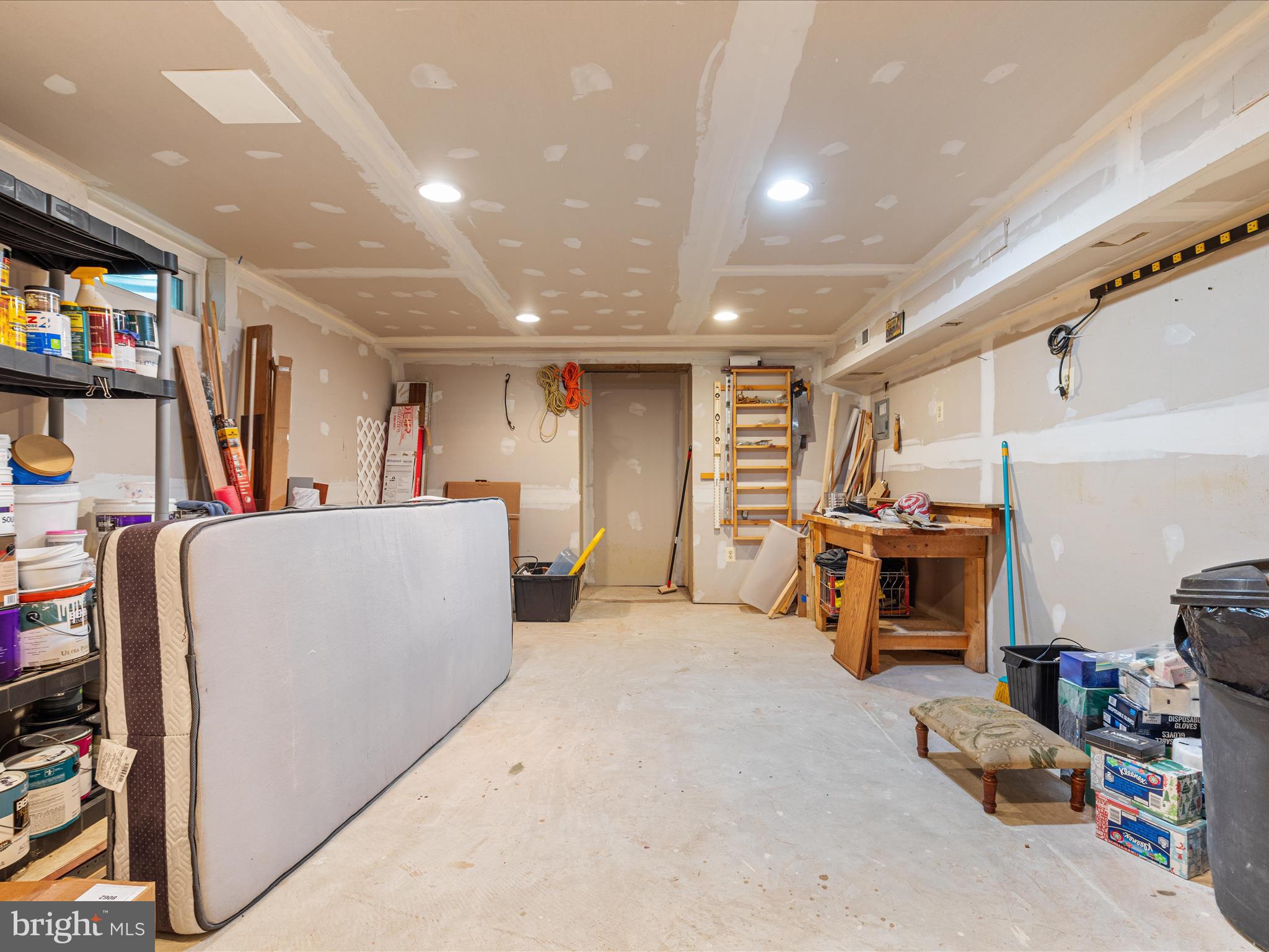 20607 WOODMERE COURT