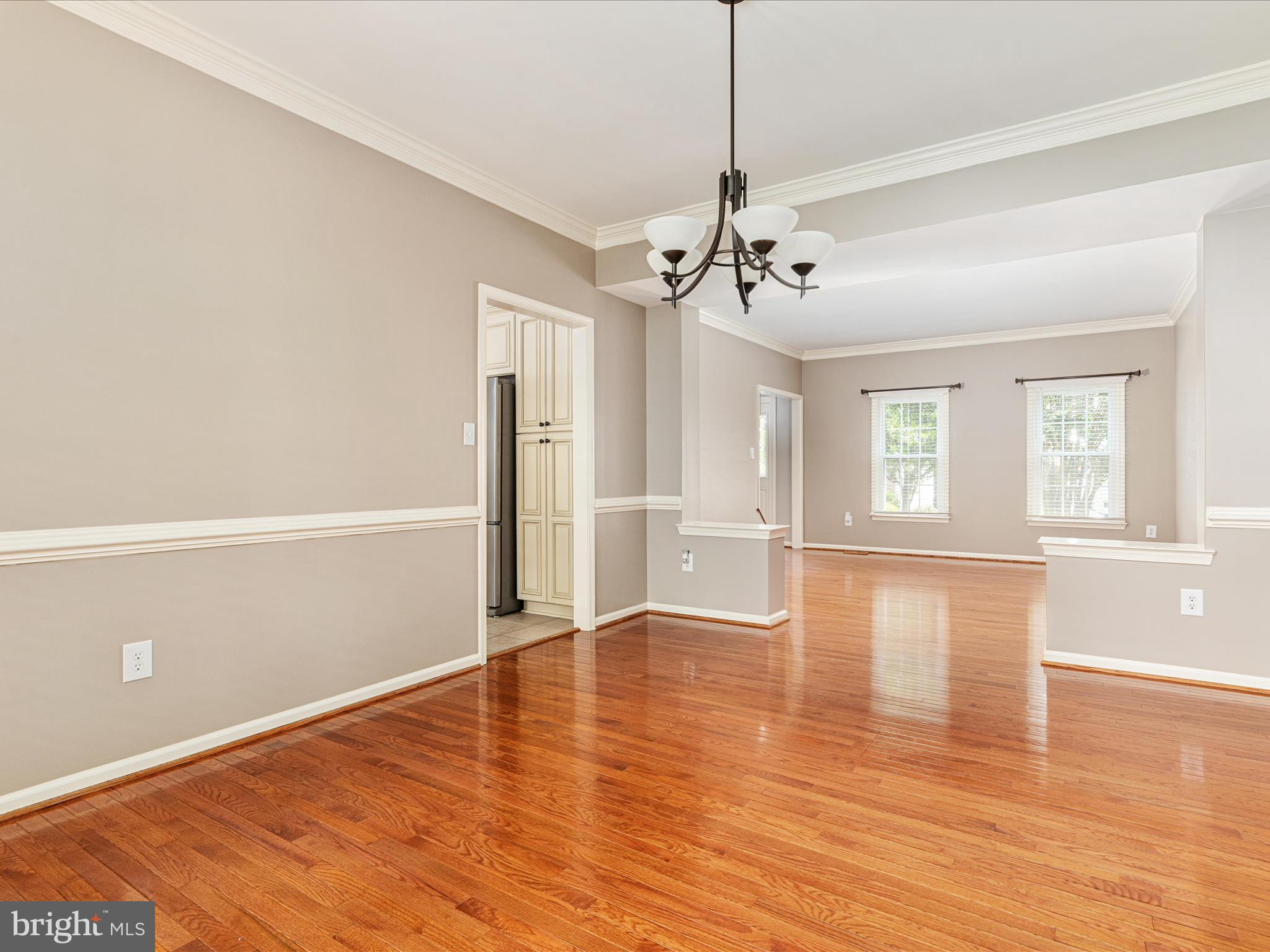 20607 WOODMERE COURT