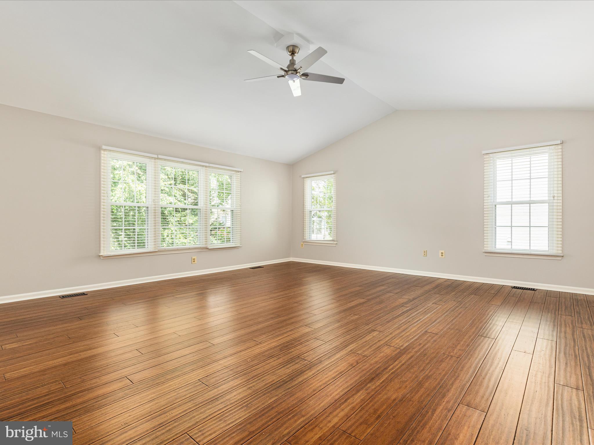 20607 WOODMERE COURT