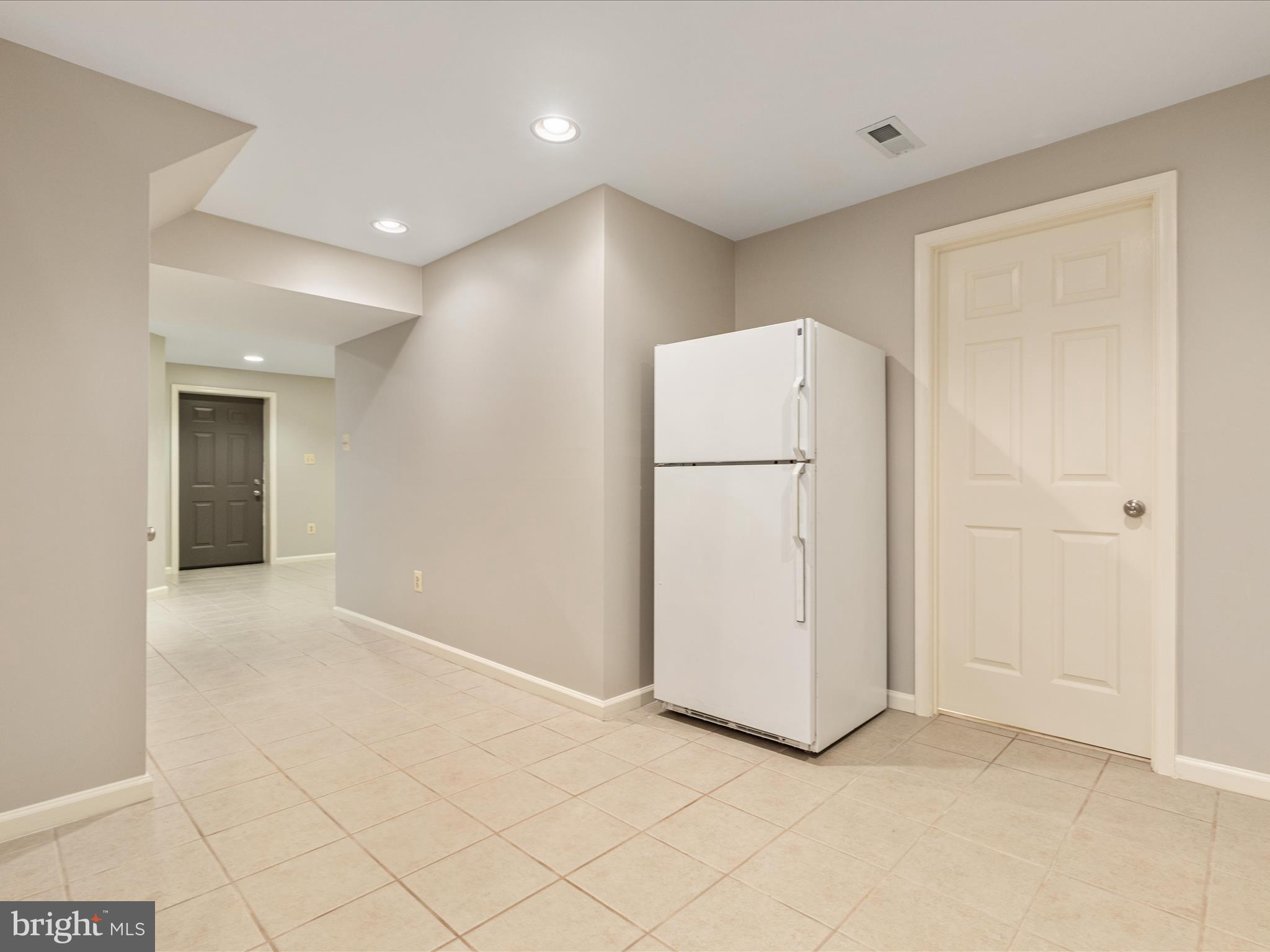 20607 WOODMERE COURT