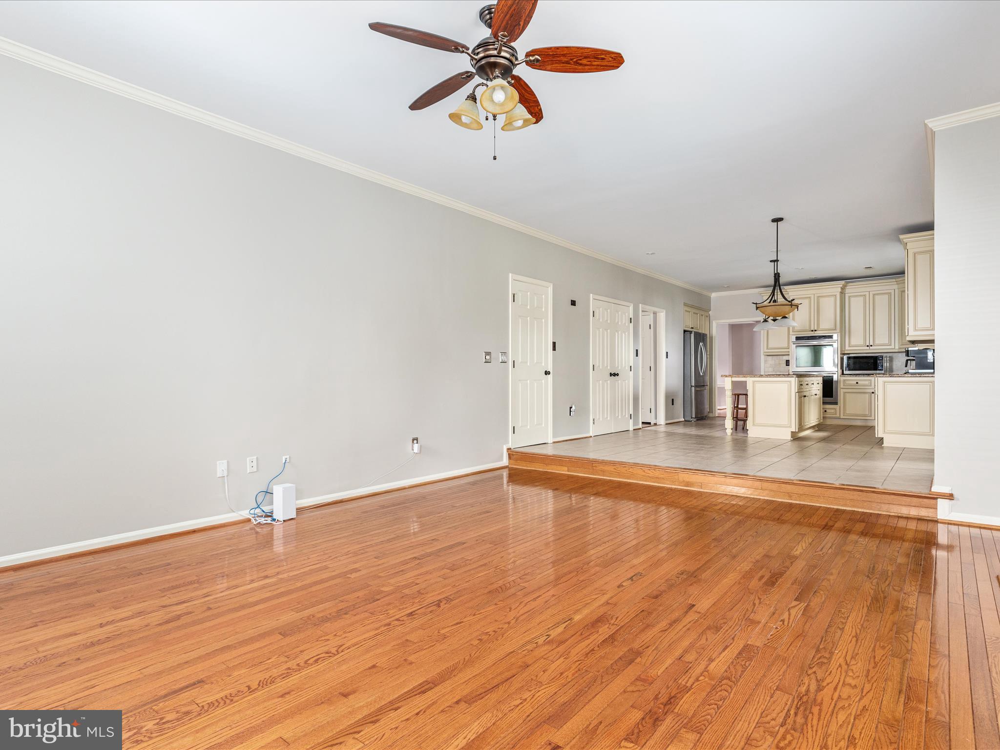 20607 WOODMERE COURT