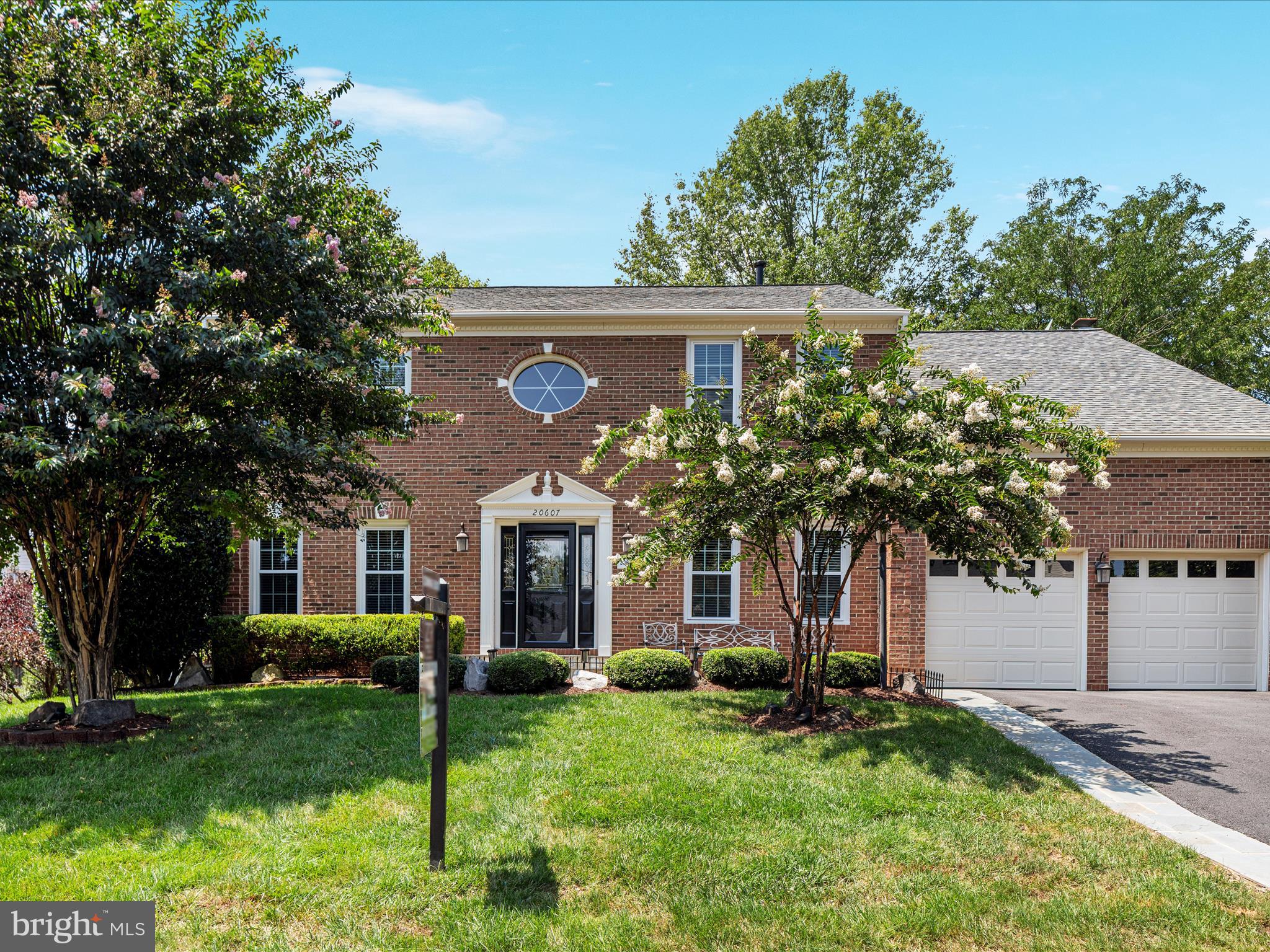 20607 WOODMERE COURT