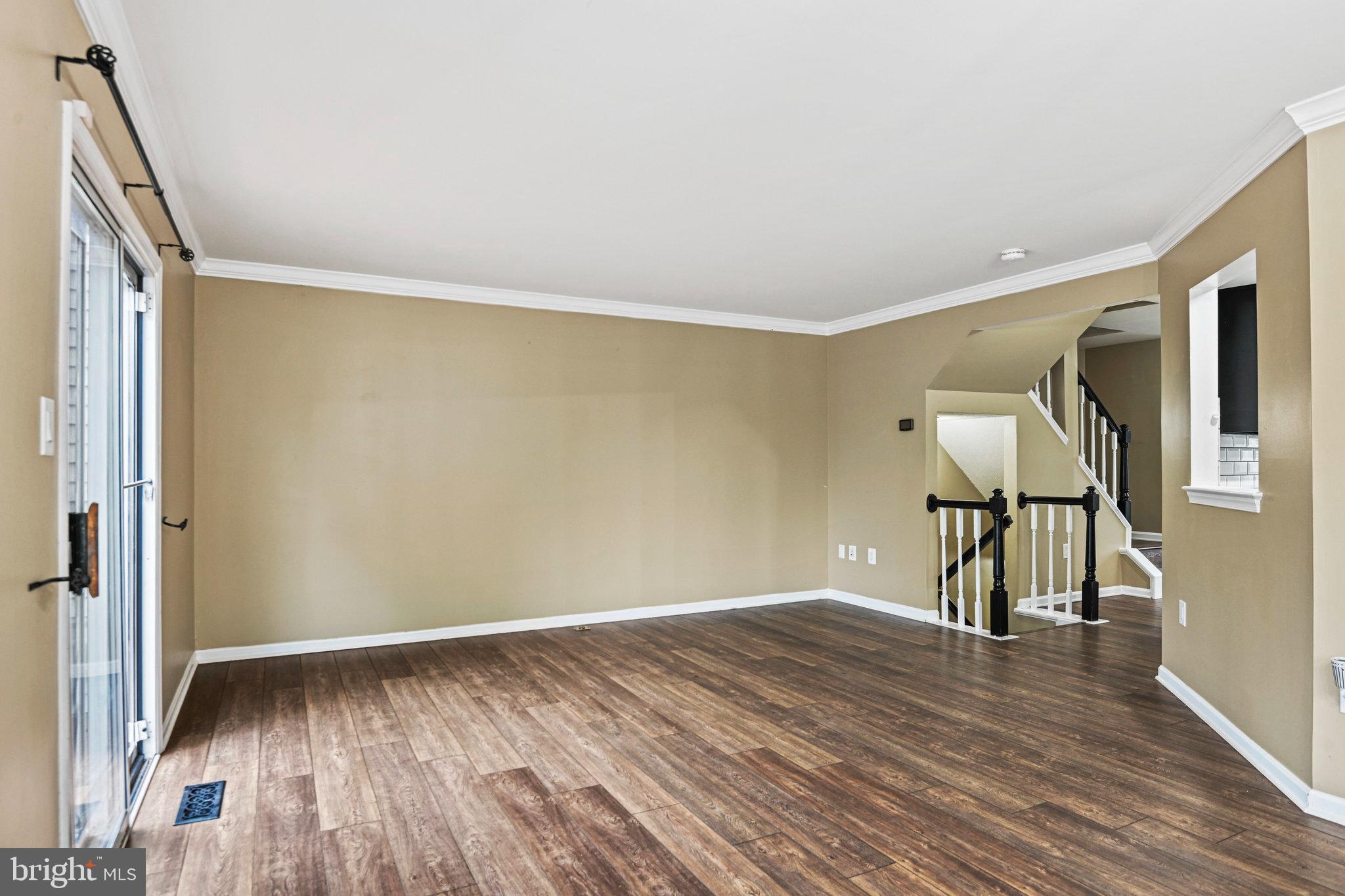 43515 BLACKSMITH SQUARE