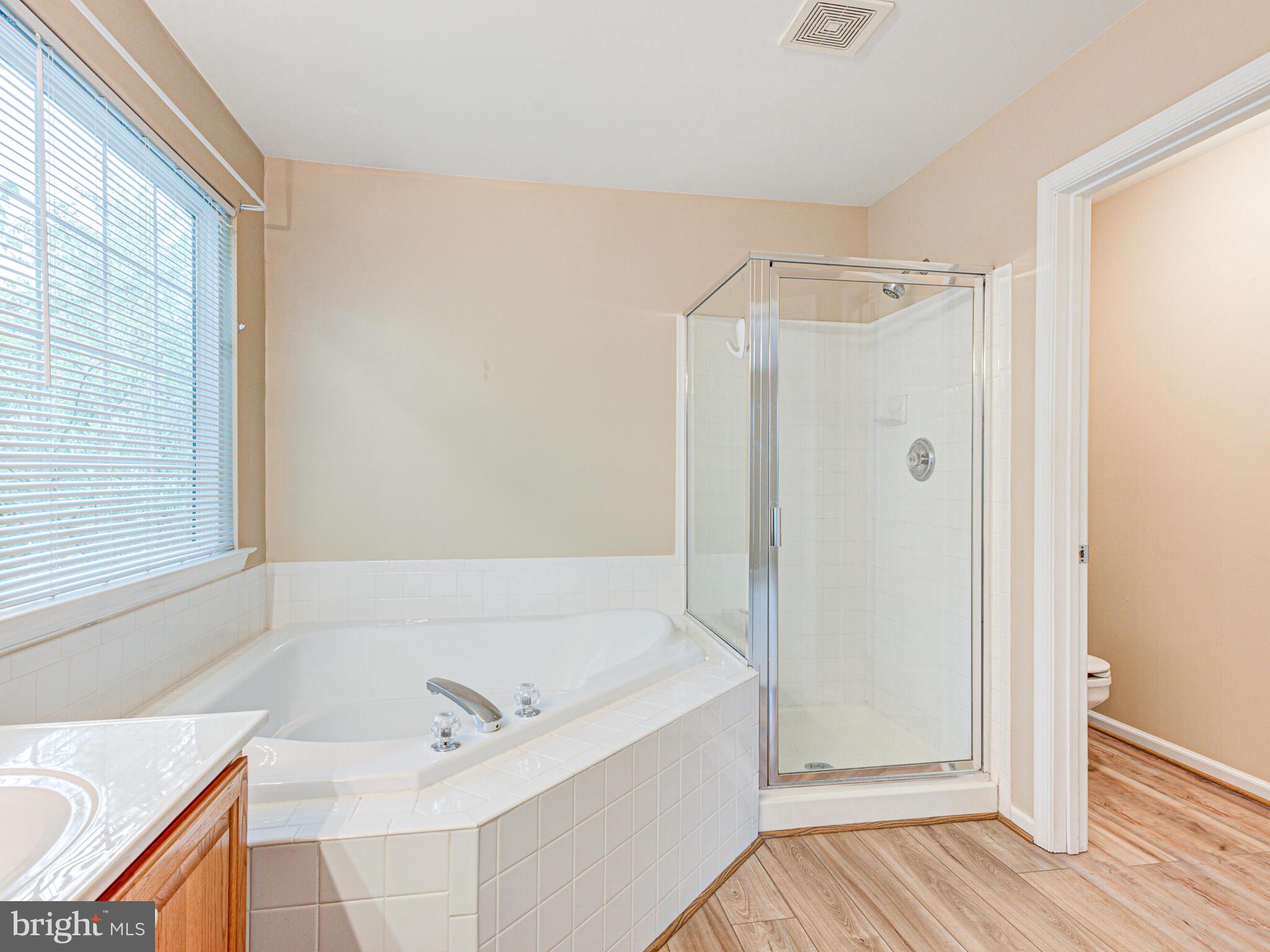 817 SANTMYER DRIVE SE