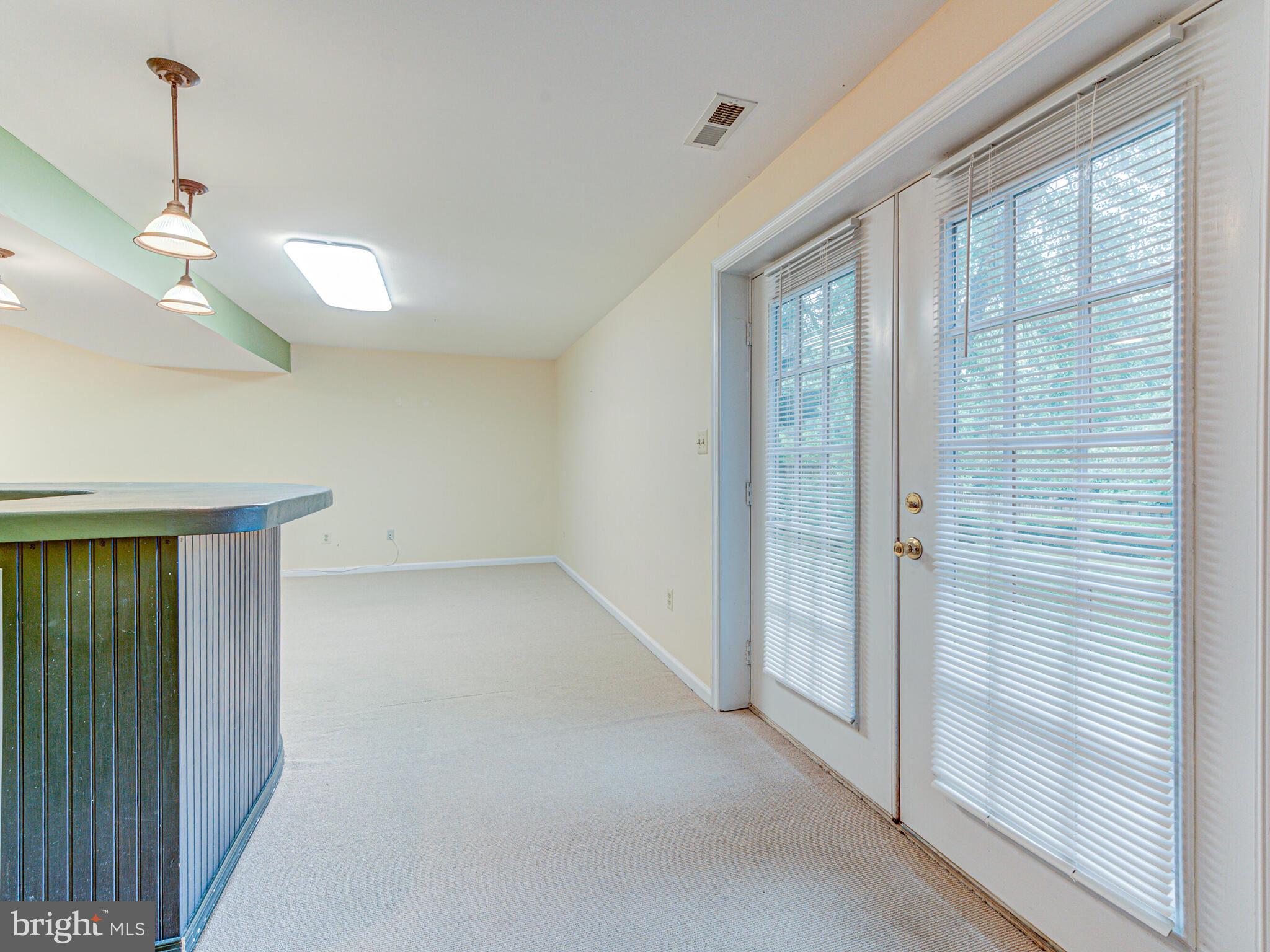 817 SANTMYER DRIVE SE