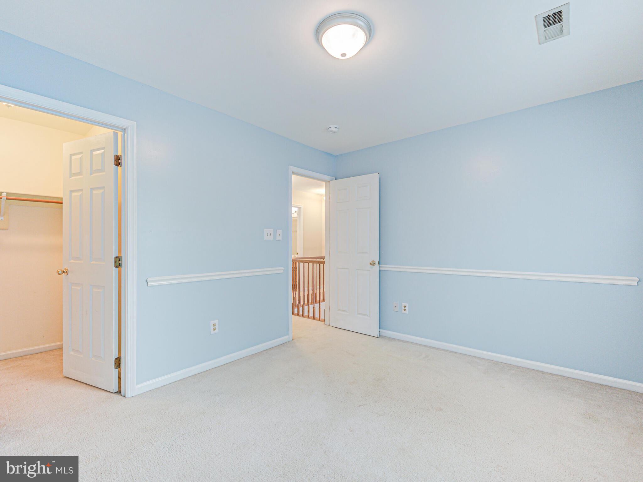 817 SANTMYER DRIVE SE