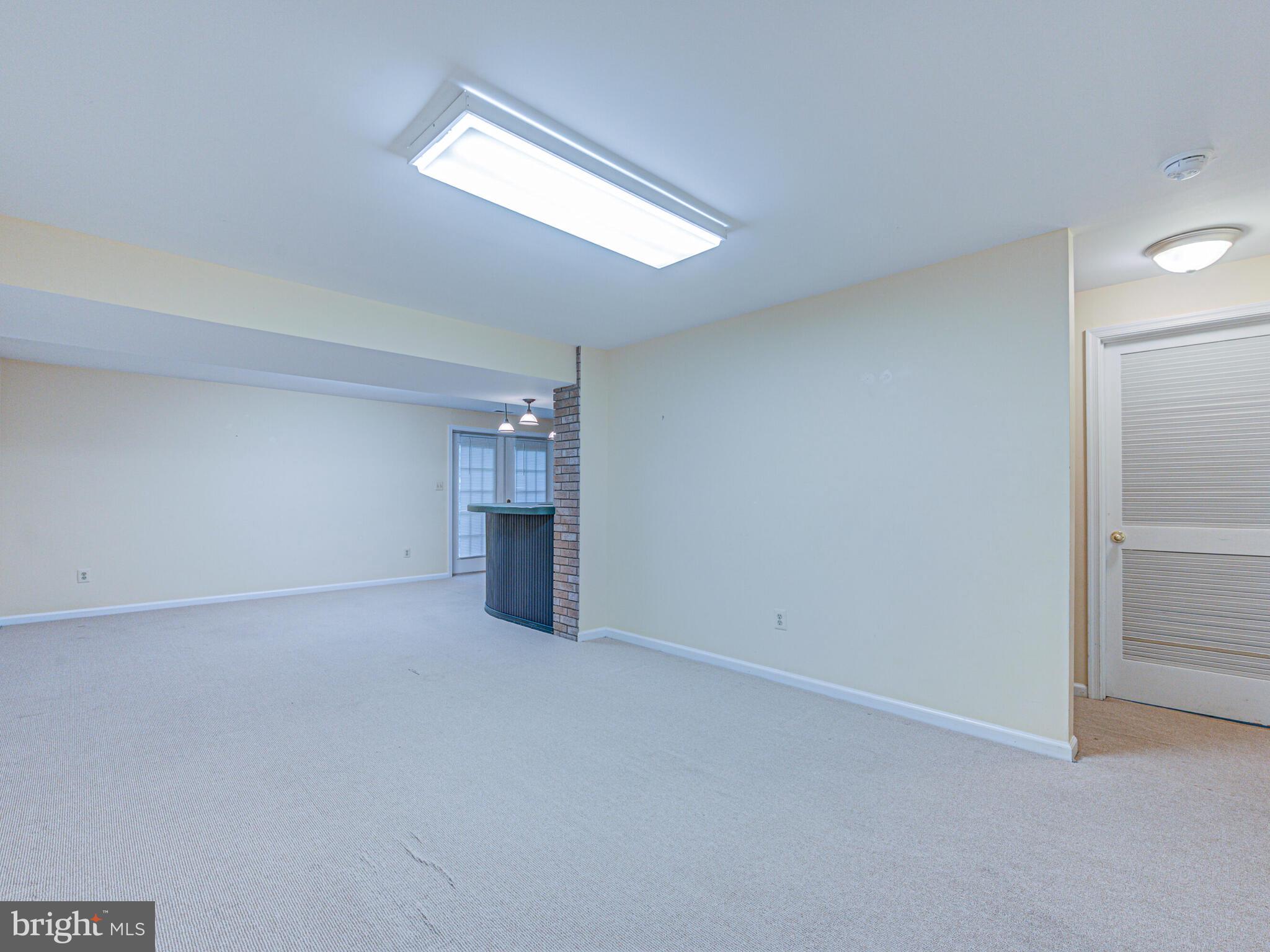 817 SANTMYER DRIVE SE