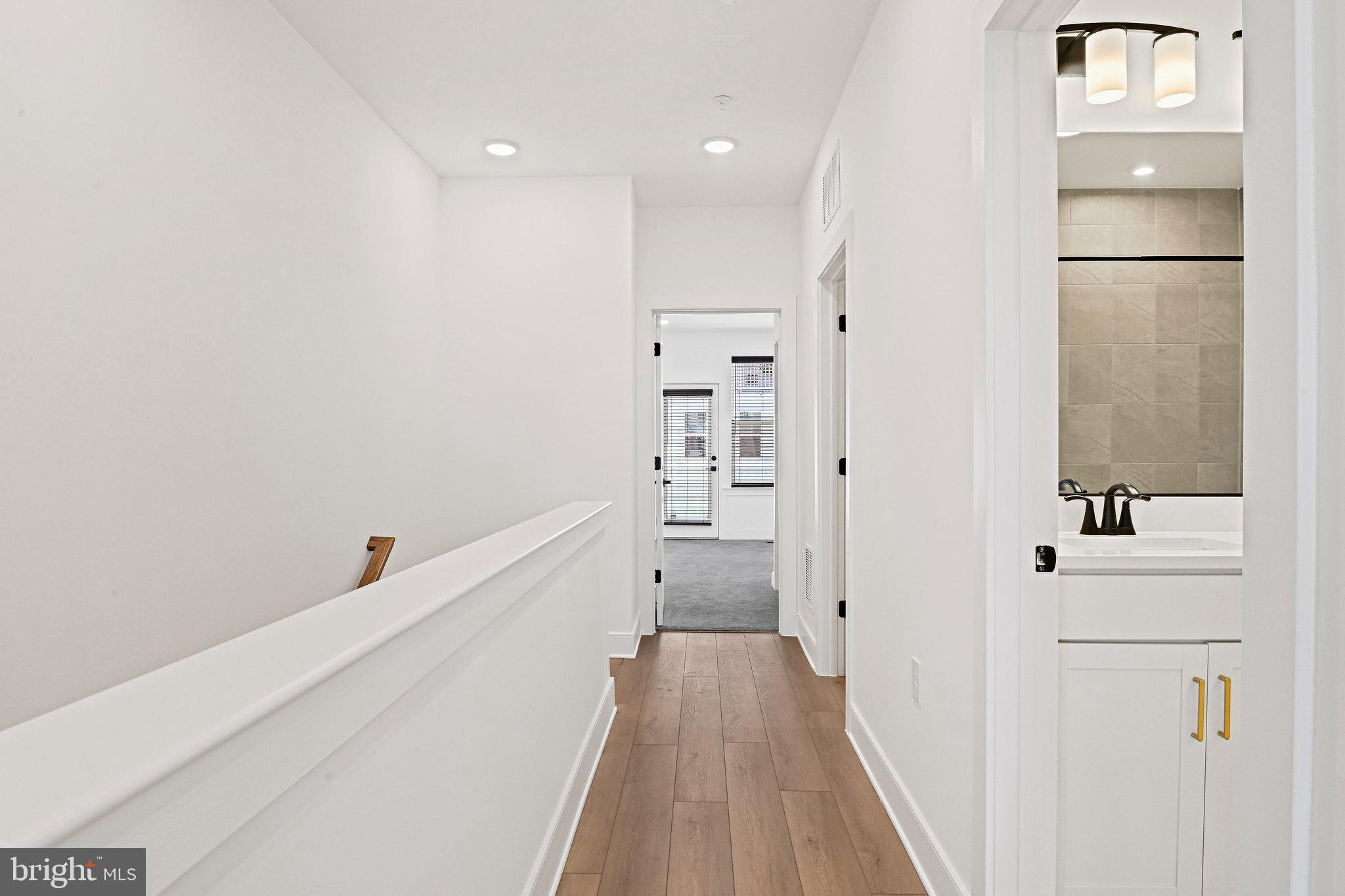 20064 CORAL WIND TERRACE